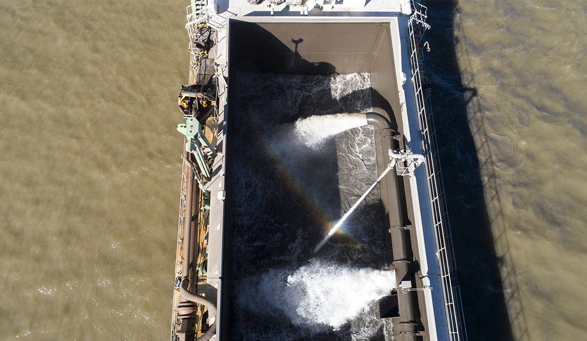DASA, dragado puerto buenos aires, draga de succion por arrastre